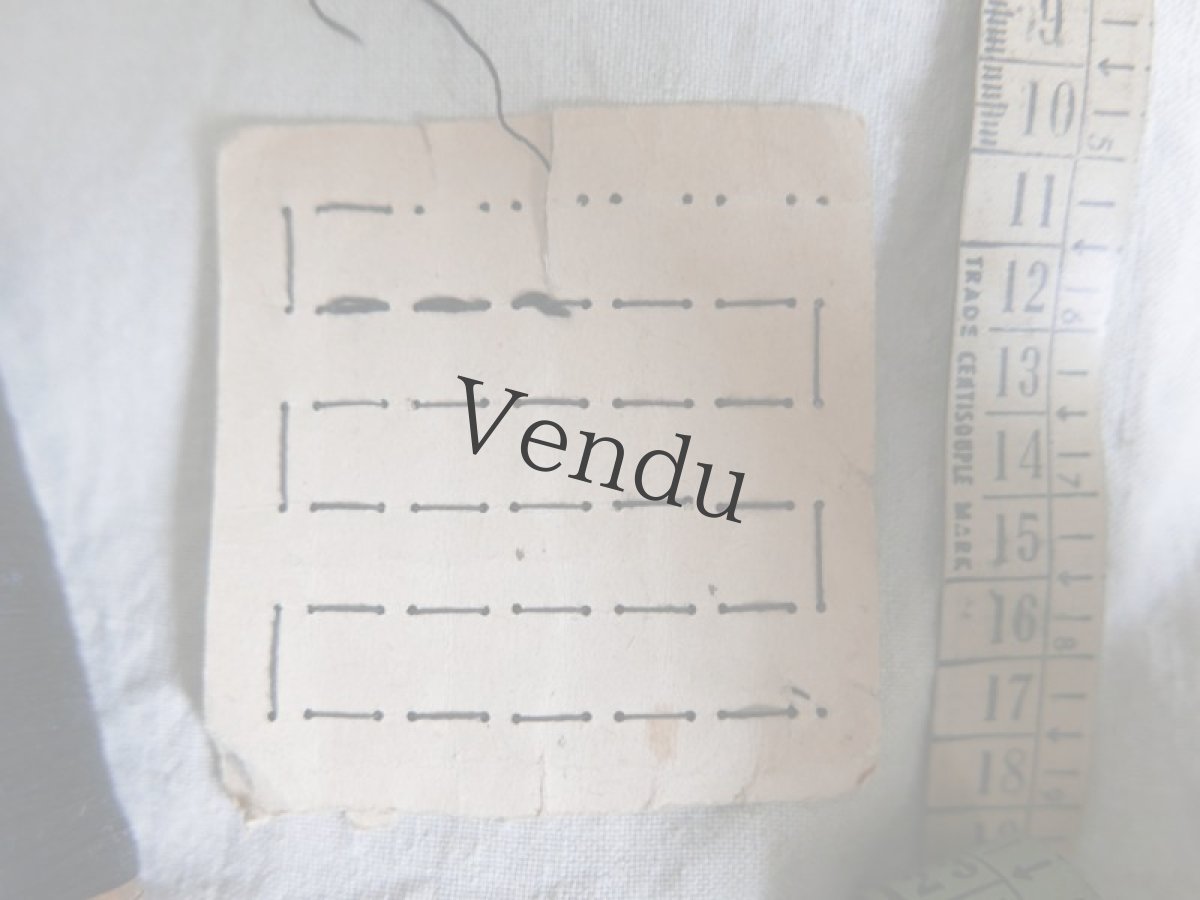 画像4: フランスアンティーク　黒ガラスのボタンシート 12mm (4)