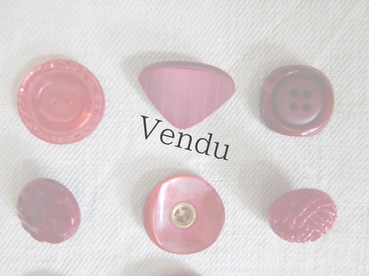 画像3: フランスヴィンテージ　赤いボタンセット (3)