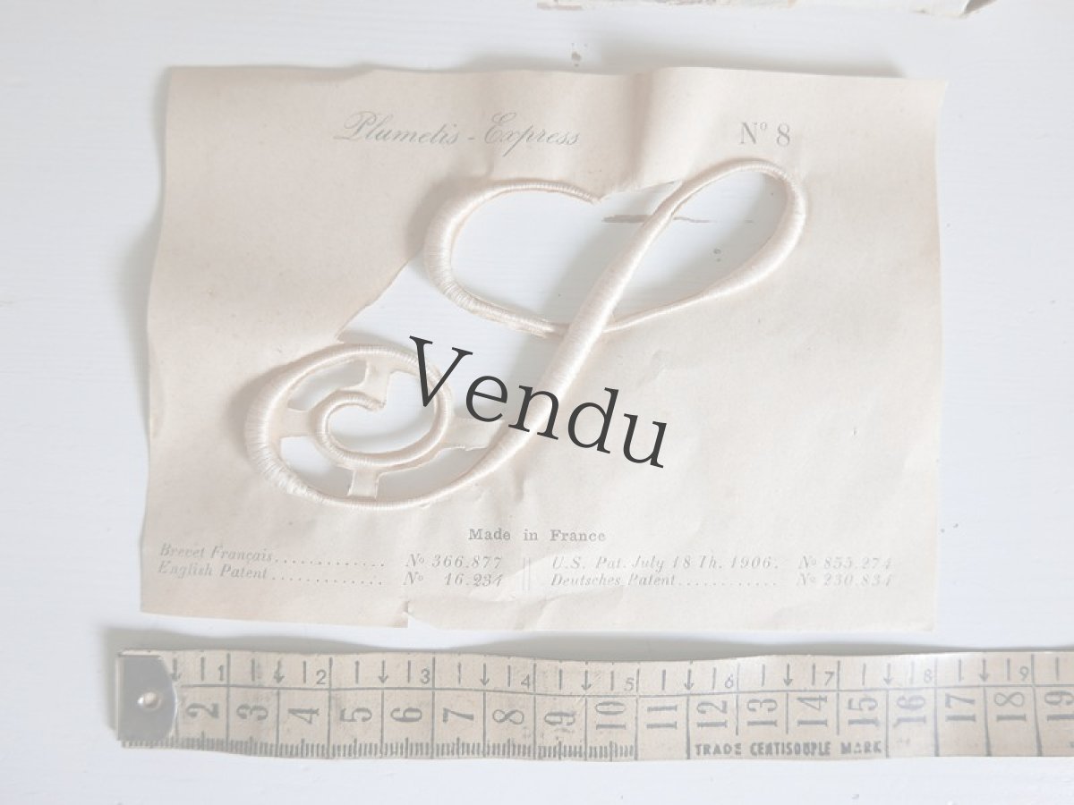 画像5: フランスアンティーク　Plumetis-Express No.8 刺繍用モノグラム "S" (5)