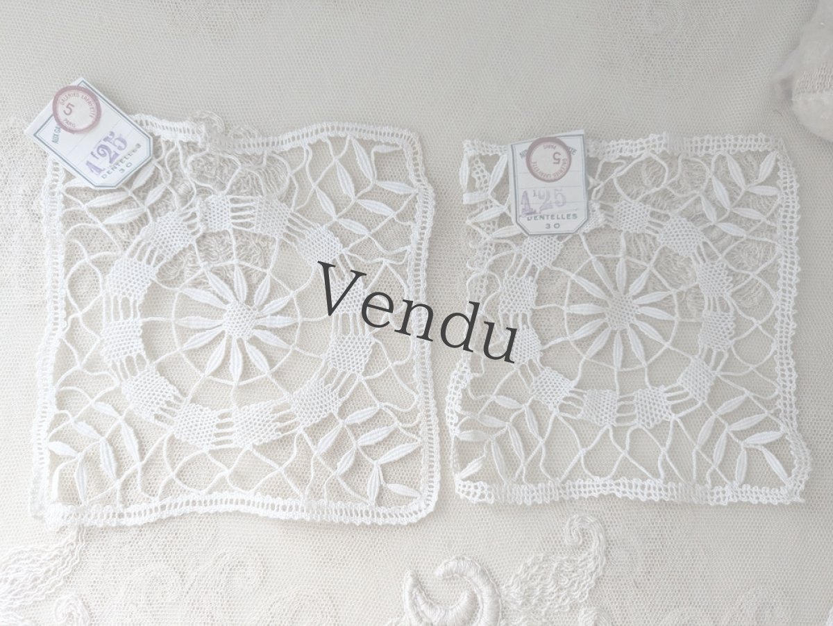 画像2: フランスアンティーク　タグ付きレースモチーフ5枚セット (2)