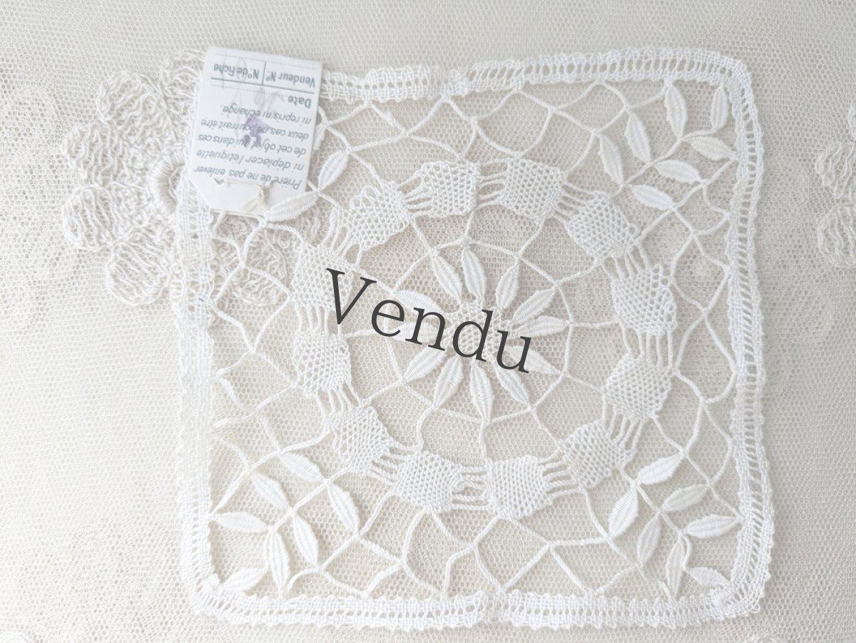 画像5: フランスアンティーク　タグ付きレースモチーフ5枚セット (5)