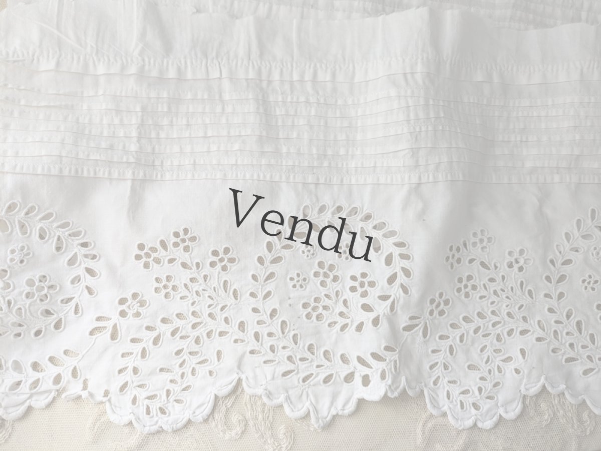 画像3: フランスアンティーク　幅広 カットワーク刺繍スカラップレース 128cm (3)