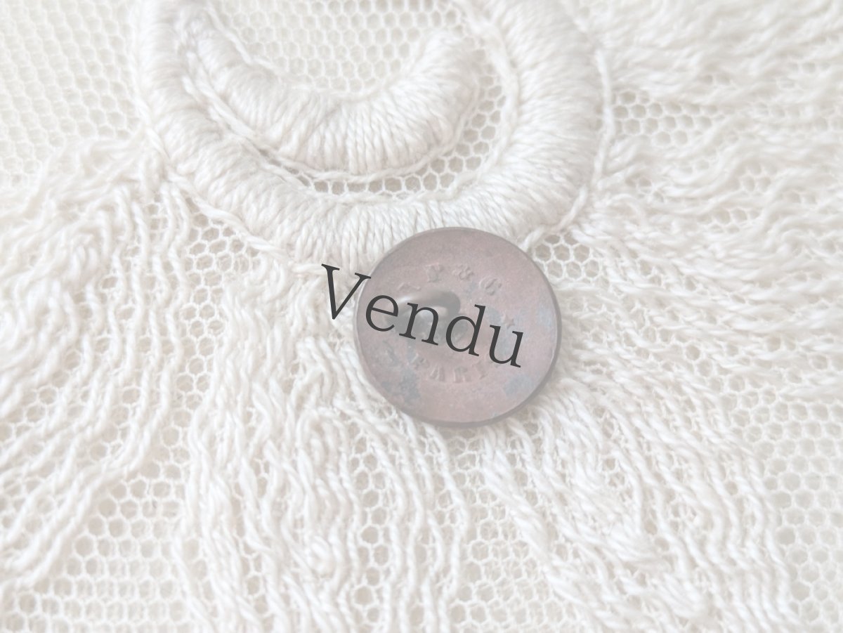 画像3: フランス1900年前後　エマイユボタン 白ローズ AP&C PARIS 13mm (3)