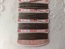 画像3: フランスアンティーク 刺繍シルク糸巻き No.9 CORDONNET A LA COURONNE (3)