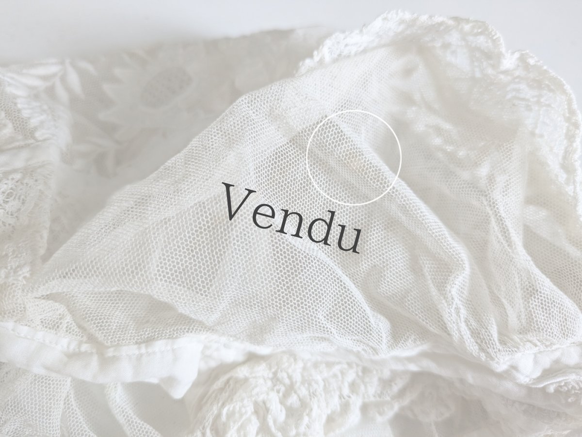 画像7: フランスアンティーク　白糸刺繍とレースのボネ (7)