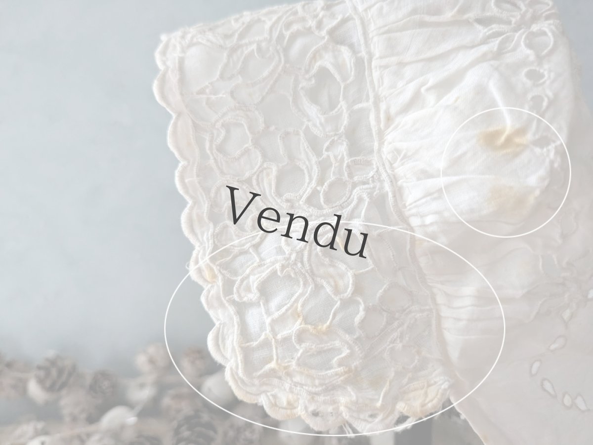 画像8: フランスアンティーク　ヤドリギの刺繍の小さなボネ (8)