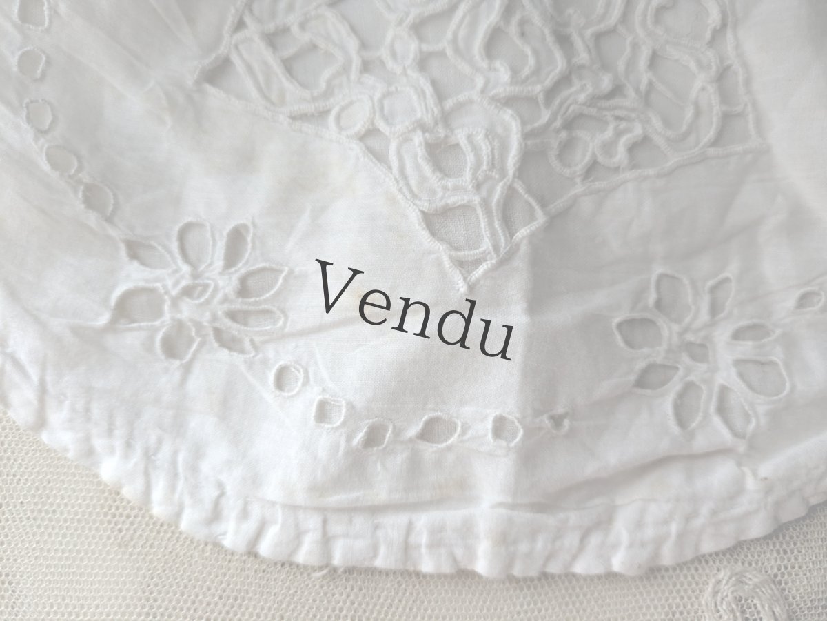 画像5: フランスアンティーク　ヤドリギの刺繍の小さなボネ (5)