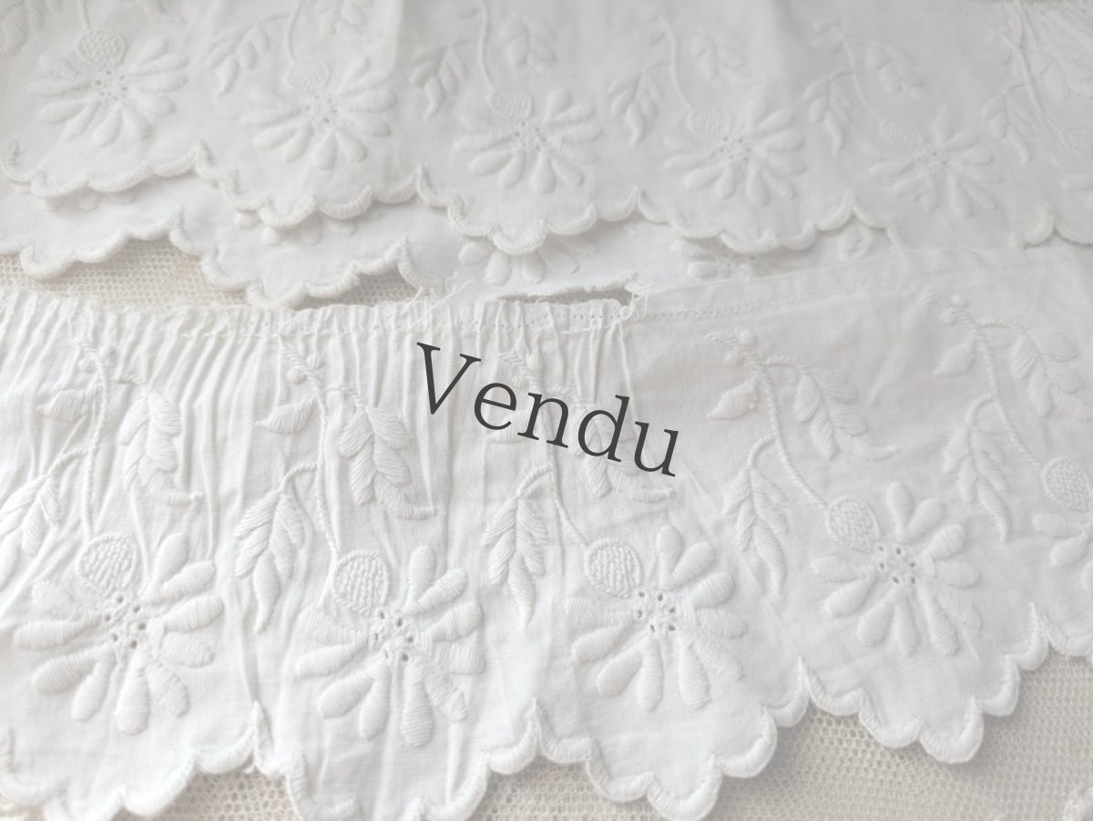 画像3: フランスアンティーク 白糸刺繍スカラップ生地 お花A 325cm (3)