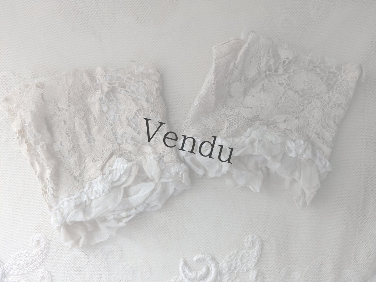 画像2: フランスアンティーク　レースのお袖 ペア (2)