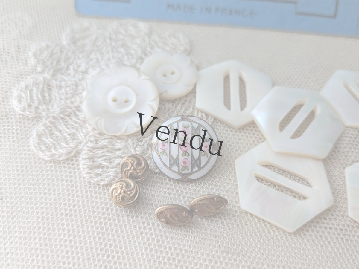 画像6: フランスアンティーク 貝ボタン 六角形 5個セット 23.5mm (6)