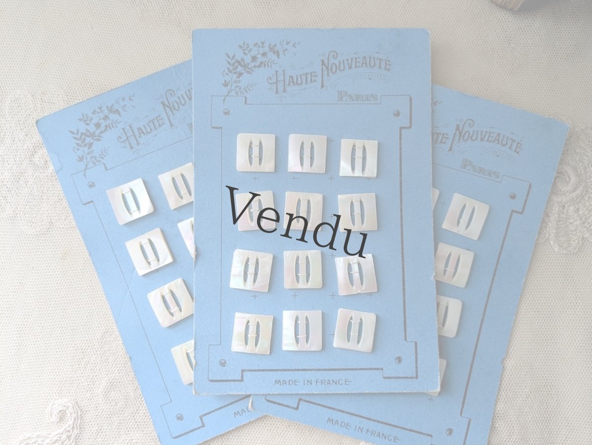 画像6: フランスアンティーク 貝ボタンシート バックル型 16mm (6)