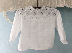 画像5: フランスアンティーク　カットワーク刺繍 小さなブラウス (5)