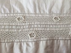 画像4: フランスヴィンテージ　CHイニシャル刺繍入り リネンシーツ (4)