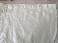 画像5: フランスヴィンテージ　CHイニシャル刺繍入り クッションカバー (5)