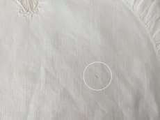 画像8: フランスヴィンテージ　CHイニシャル刺繍入り クッションカバー (8)