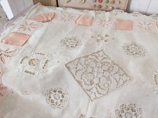 画像6: フランスヴィンテージ　カットワーク刺繍ブランケット (6)