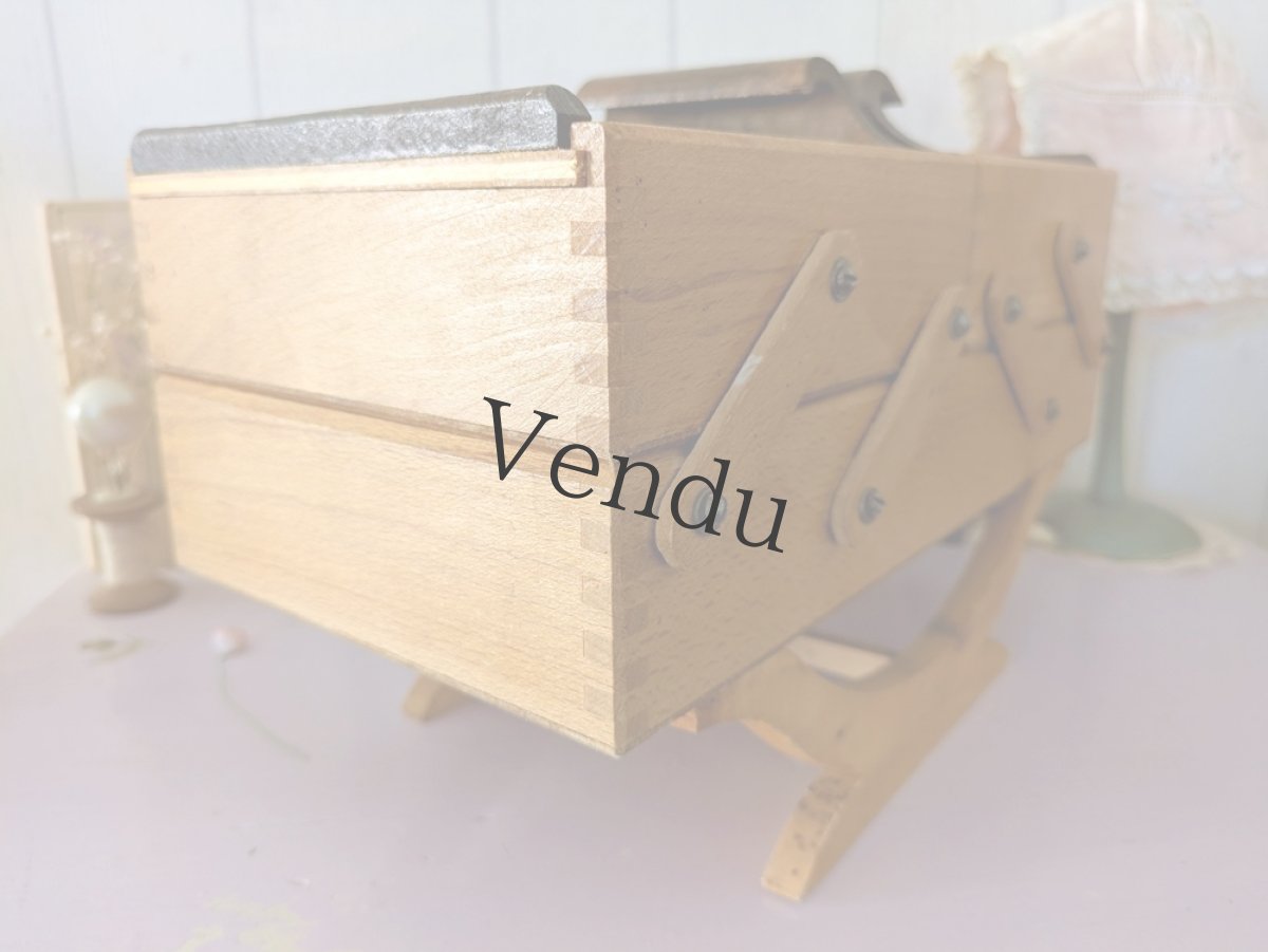 画像18: フランスヴィンテージ　木製2段式 お裁縫箱  (18)