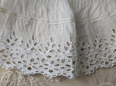 画像4: フランスアンティーク 　カットワーク刺繍のつけ襟 (4)