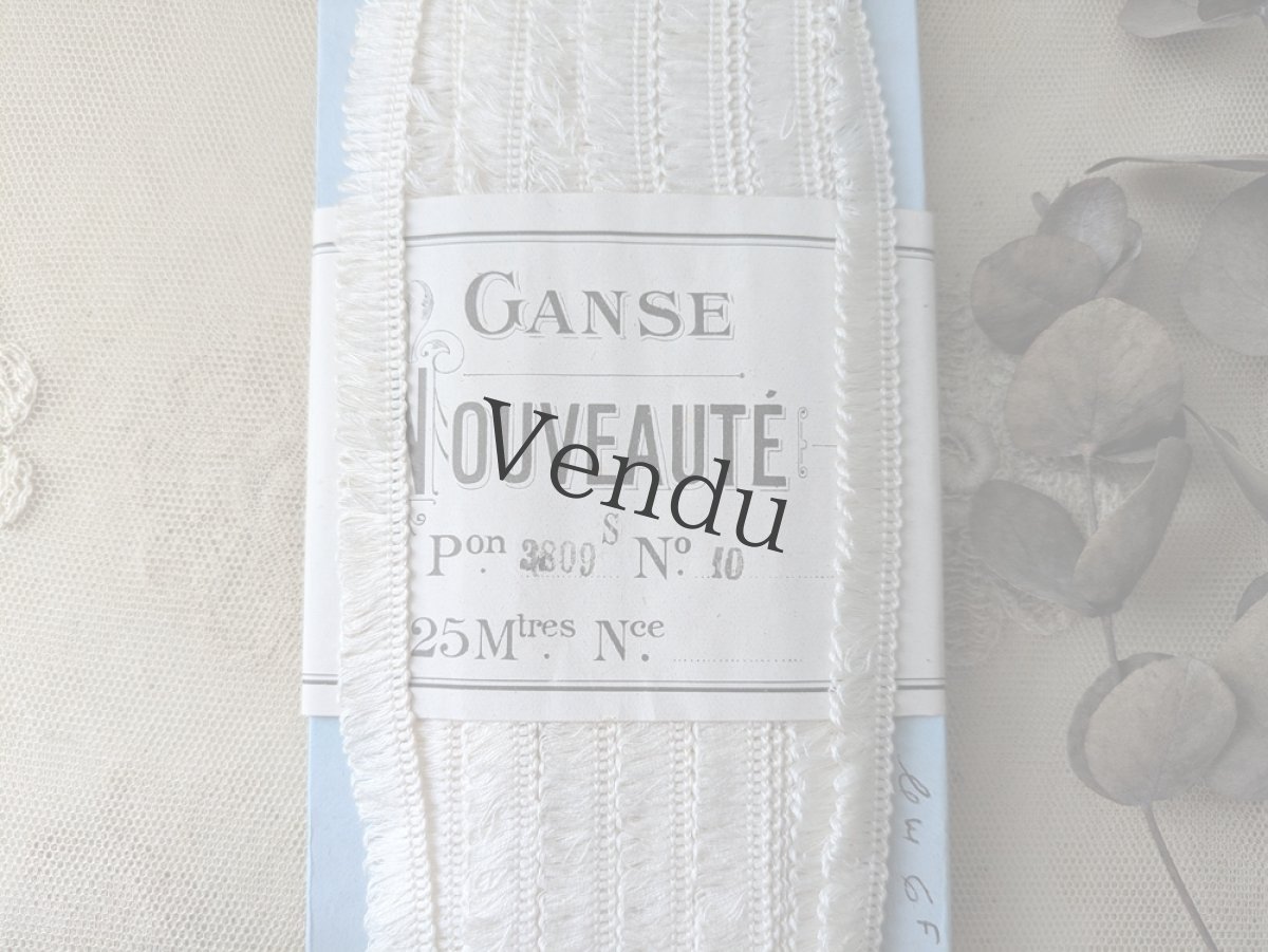 画像2: フランスヴィンテージ ラベル付きフリンジ エクリュ Pon.3809 (2)