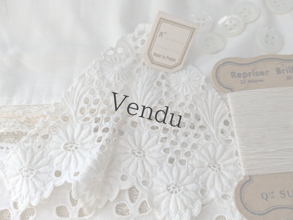 画像2: フランス蚤の市　メルスリーセット《Blanche》 (2)