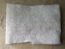 画像4: フランスヴィンテージ　幅広 刺繍レース 3連お花 72cm (4)