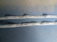 画像5: フランスヴィンテージ　極細6mm幅 チュールレース 157cm (5)