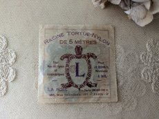 画像2: フランス 1940年代頃 ナイロン糸巻き RACINE TORTUE-NYLON (2)