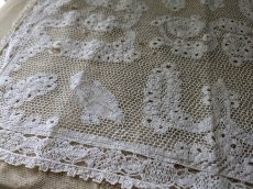 画像3: フランスヴィンテージ　バテンレースのマット 鳥 30×41cm (3)