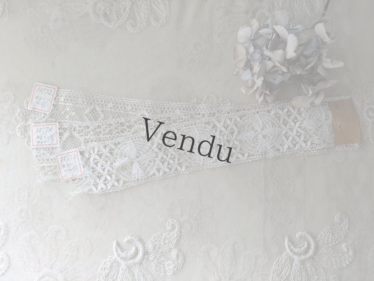 画像2: フランスアンティーク　タグ付き 手編みルピュイレース　サンプルセット B(3枚) (2)