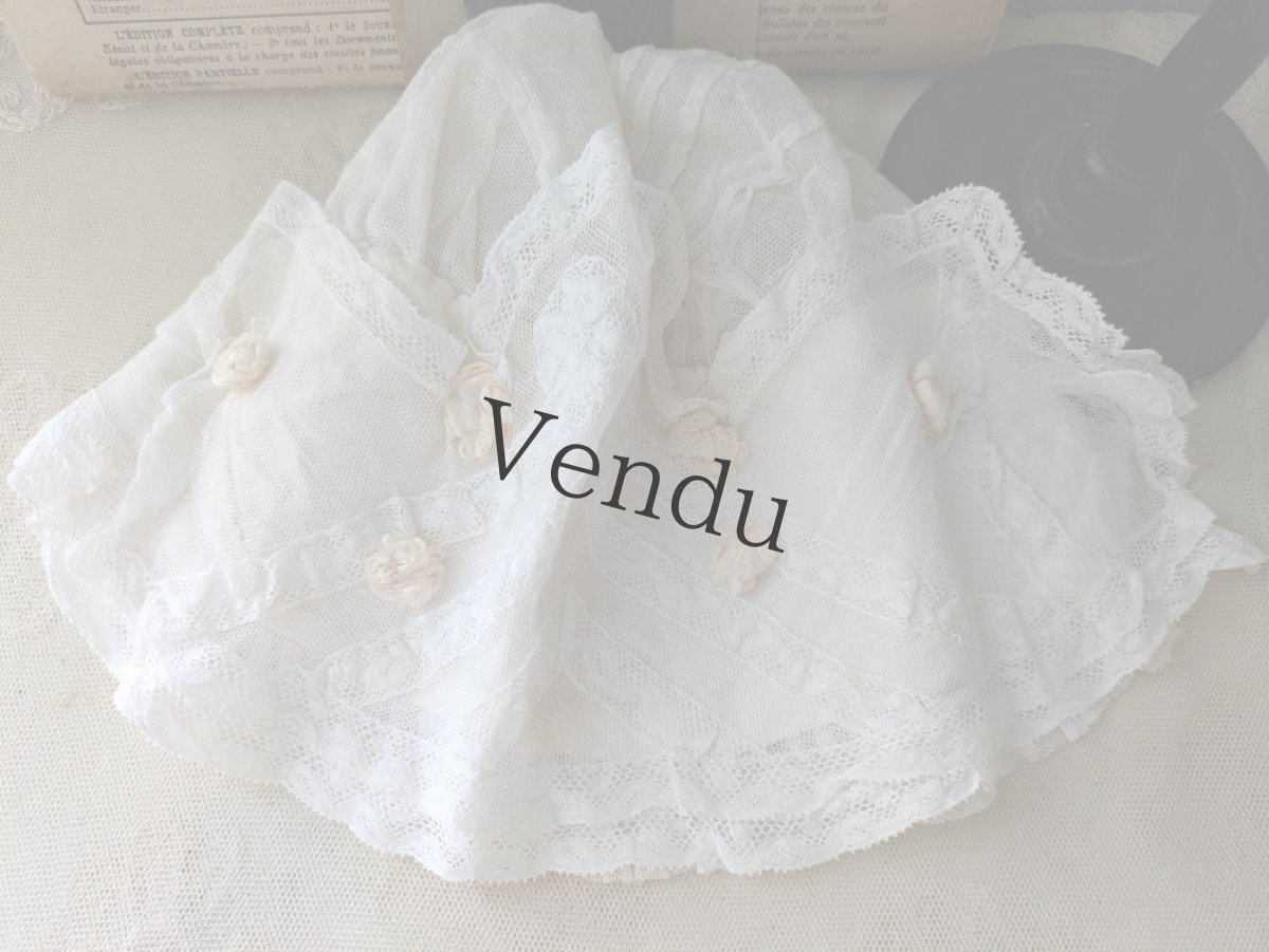 画像4: フランスヴィンテージ　レースと花モチーフのボネ (4)