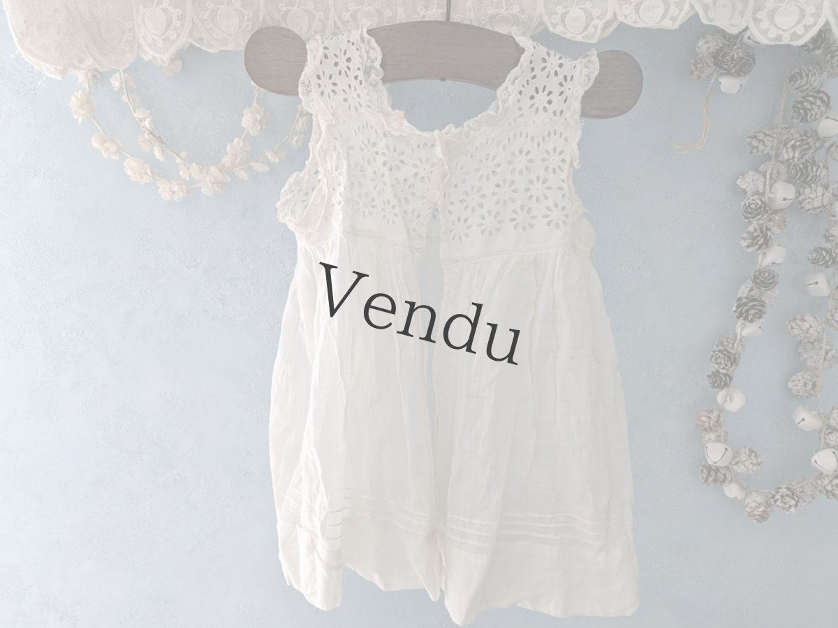 画像2: フランスヴィンテージ　べべのカットワーク刺繍ワンピース (2)