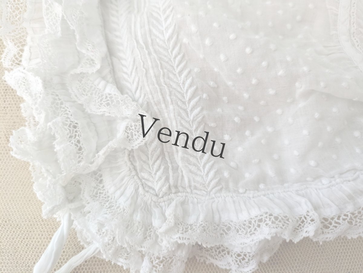 画像3: フランスアンティーク　白糸刺繍とレースのボネ 水玉 (3)