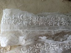 画像2: フランスアンティーク　円形スカラップレース  71cm〜 (2)