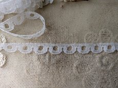 画像2: フランスヴィンテージ　スカラップレース 128cm (2)