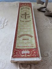 画像4: フランス 1900年前後 刺繍紙箱 CARTIER-BRESSON (4)