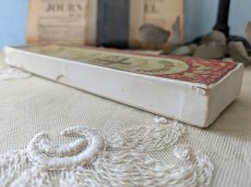 画像7: フランス 1900年前後 刺繍紙箱 CARTIER-BRESSON (7)