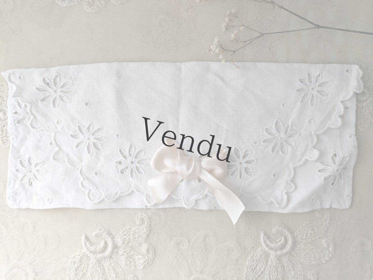 画像1: フランスアンティーク カットワーク刺繍 ポシェット (1)