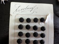画像2: フランス 1900年前後 フレンチジェットボタンシート 0.9mm (2)