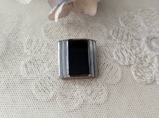 画像1: フランス 1910-1930年 フレンチジェットボタン スクエア 銀彩 23mm (1)