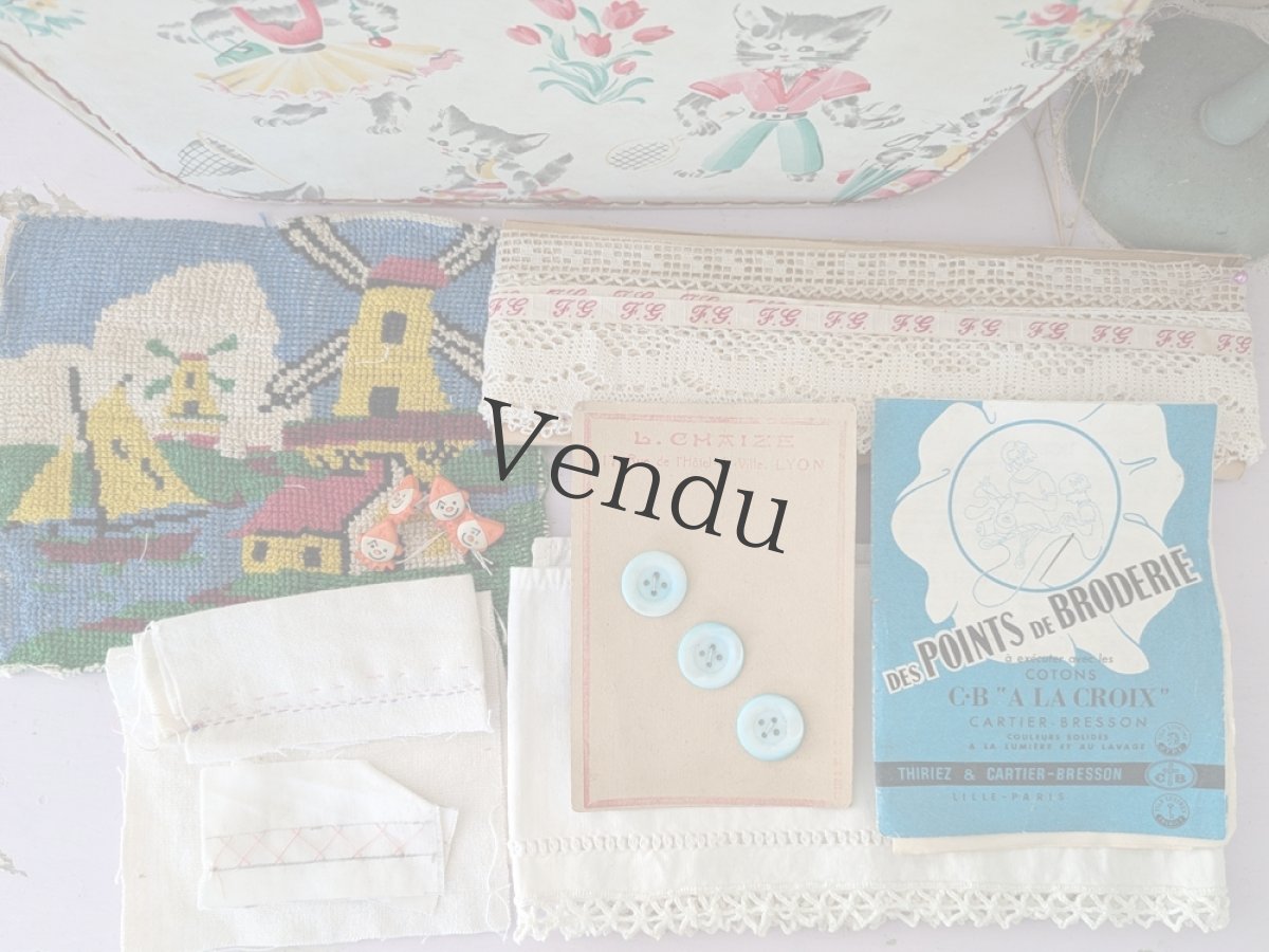 画像6: フランス 1960年代 猫ちゃんのお裁縫ケース／メルスリーセット (6)