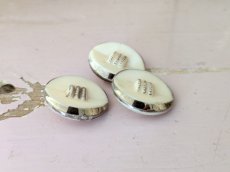 画像3: フランス 1930-40年代 ガラスボタン 白×シルバー 3個セット 22mm (3)