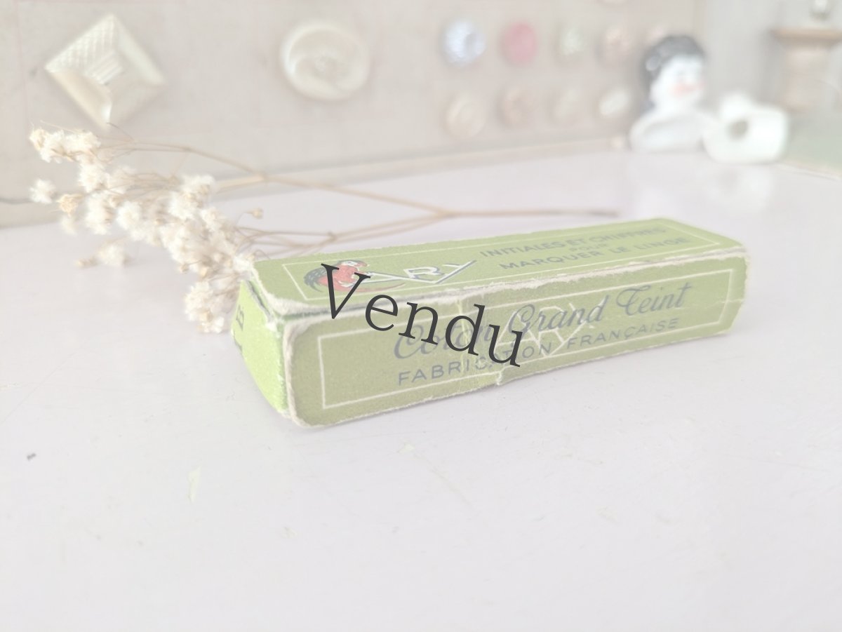 画像5: フランスアンティーク イニシャルテープ《AB》箱入り (5)