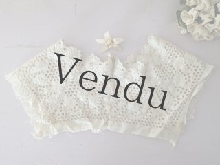 あっちゃん様　オーダーページです　フランスアンティークレースラベル　布ラベル素材 100年前のフランスのラベル付きアンティークレース 額装