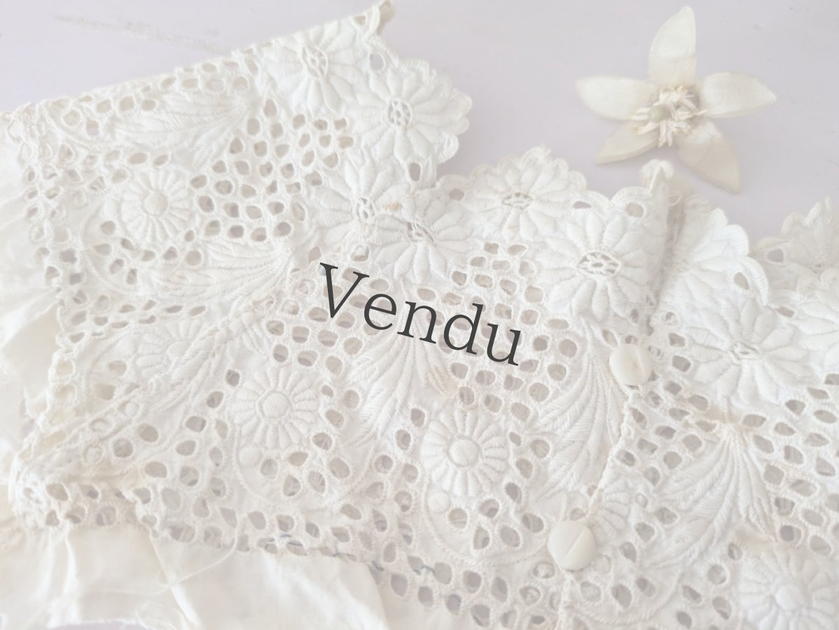 画像3: フランス 1900年前後 白糸刺繍の小さなつけ襟 (3)