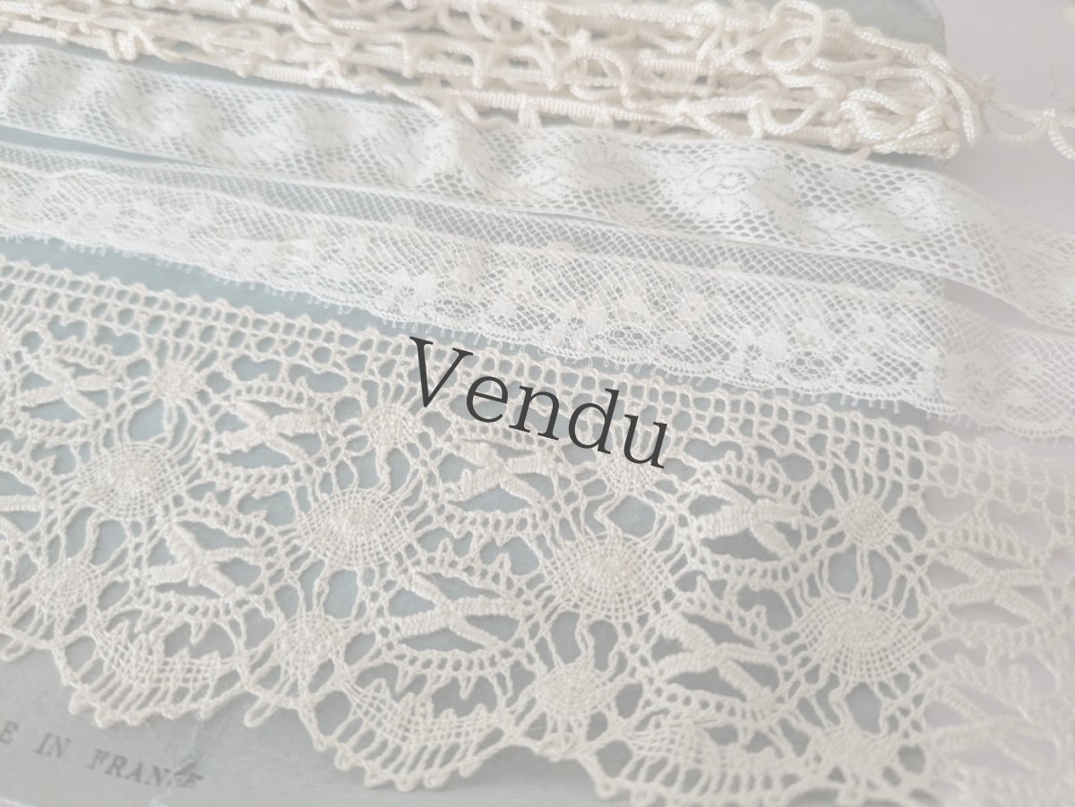 画像2: フランス蚤の市　台紙巻きレース4種セット (2)