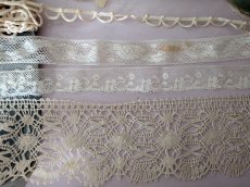 画像3: フランス蚤の市　台紙巻きレース4種セット (3)