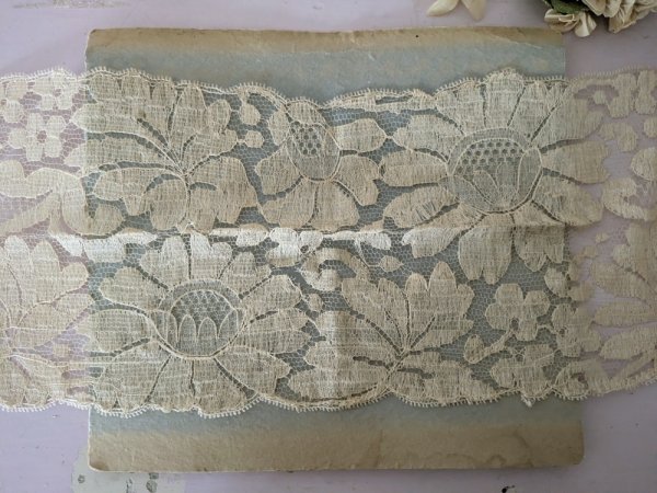 フランスアンティーク 幅広チュール刺繍レース