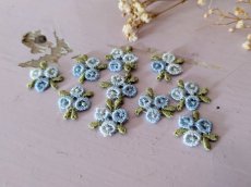 画像2: フランスヴィンテージ　お花のモチーフ 水色 10個セット (2)
