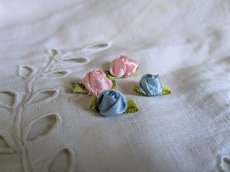 画像2: フランスヴィンテージ　バラのロココモチーフ2色 4こセット (2)