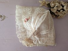 画像1: フランス 1900年前後 シルクとレースの小さなボネ (1)